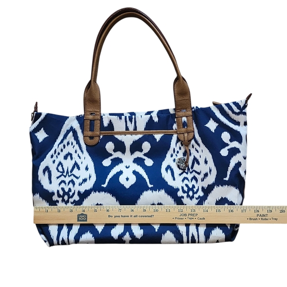 Stella & Dot Navy Ikat Print Tote Bag – Durable Travel/Everyday Carryall NWOT - Picture 9 of 13